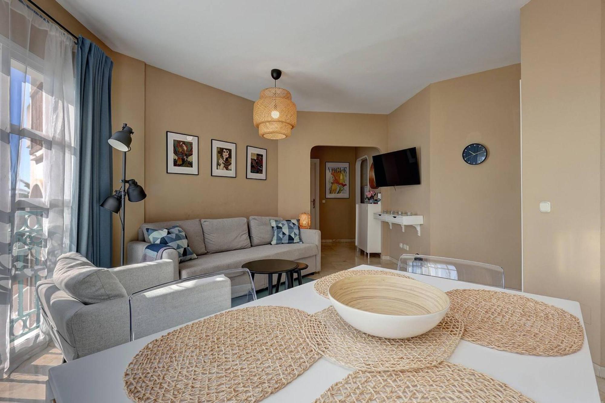 053 - Two Bed Mijas Golf Apartment In Popular Matchroom Golf Club Фуэнхирола Экстерьер фото