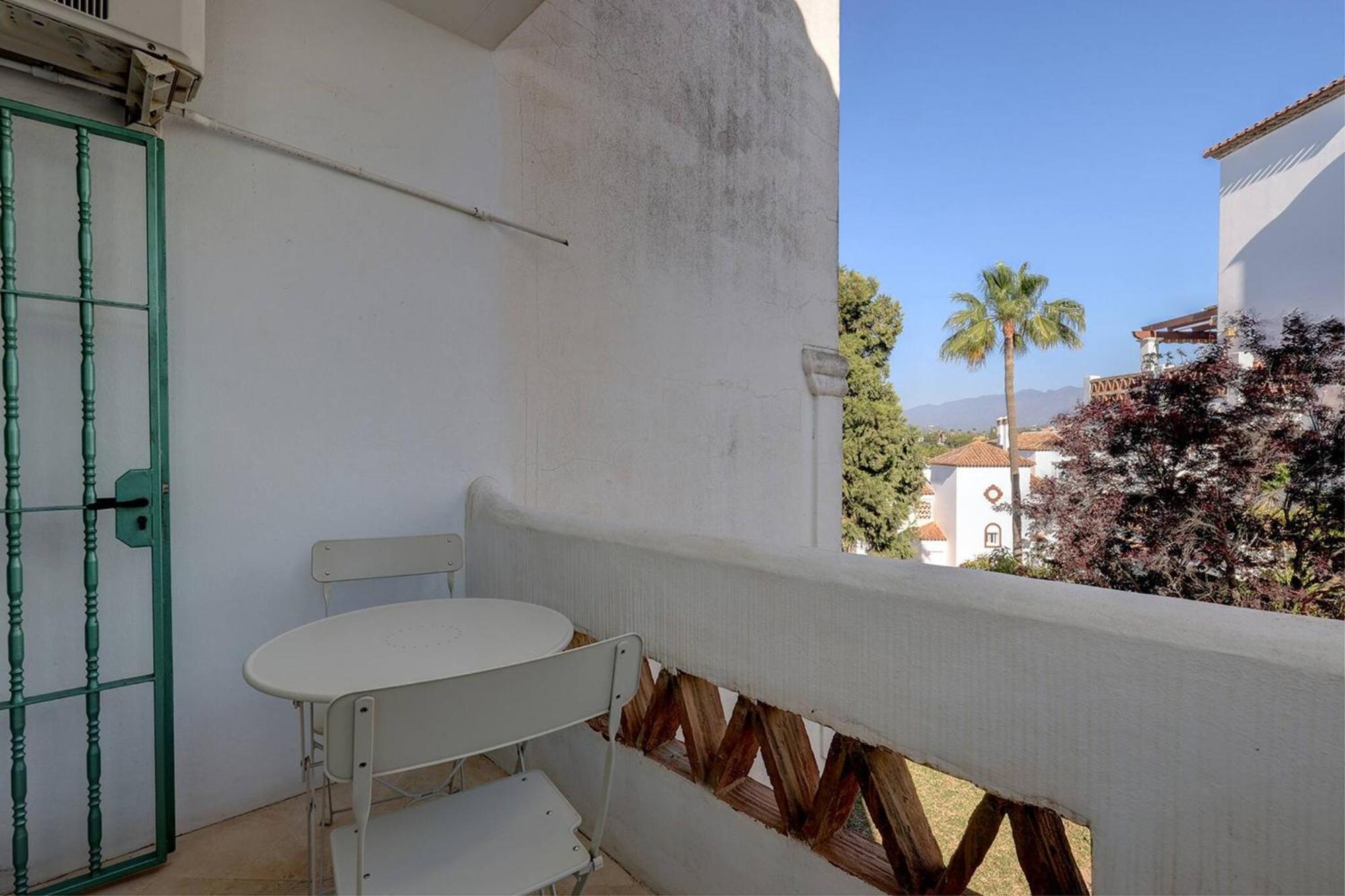 053 - Two Bed Mijas Golf Apartment In Popular Matchroom Golf Club Фуэнхирола Экстерьер фото