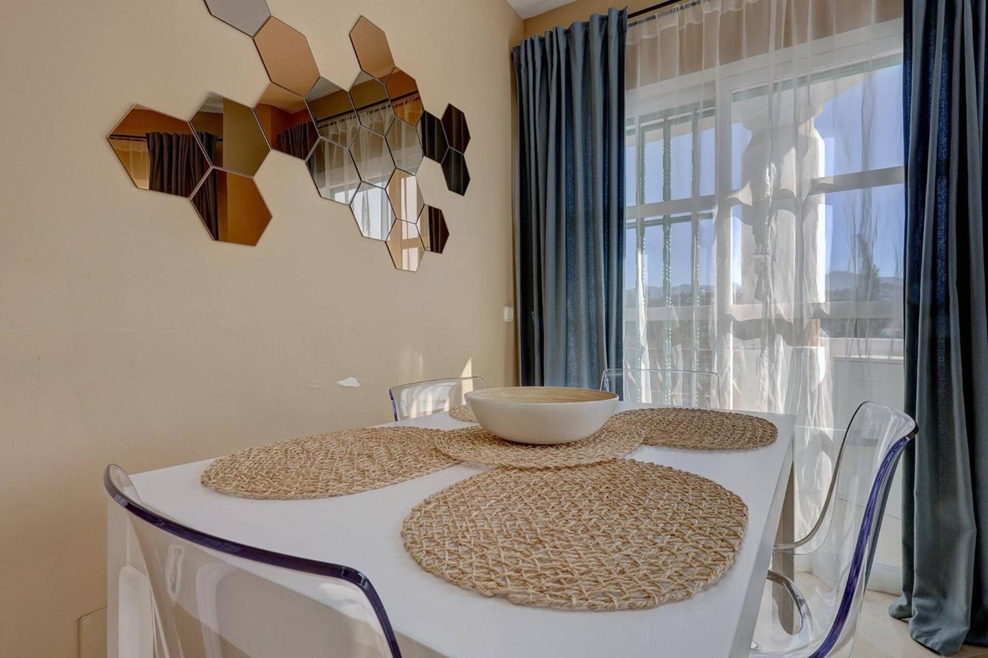 053 - Two Bed Mijas Golf Apartment In Popular Matchroom Golf Club Фуэнхирола Экстерьер фото